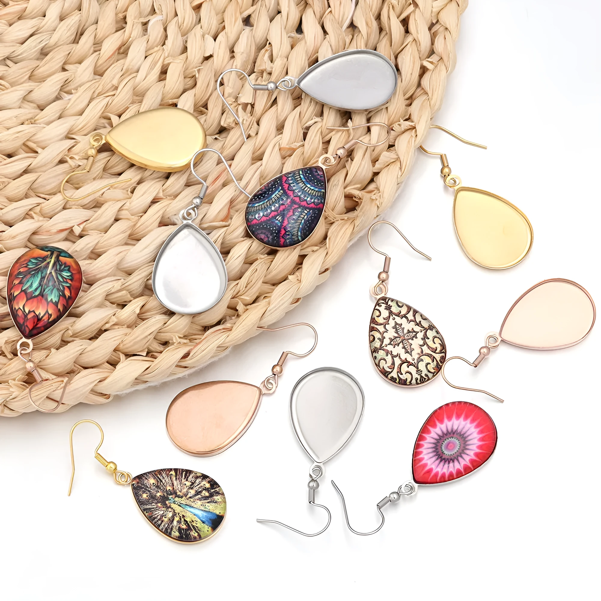 DIY jewellery earring accessory in stainless steel with electroplated finish and Huizhou style pattern