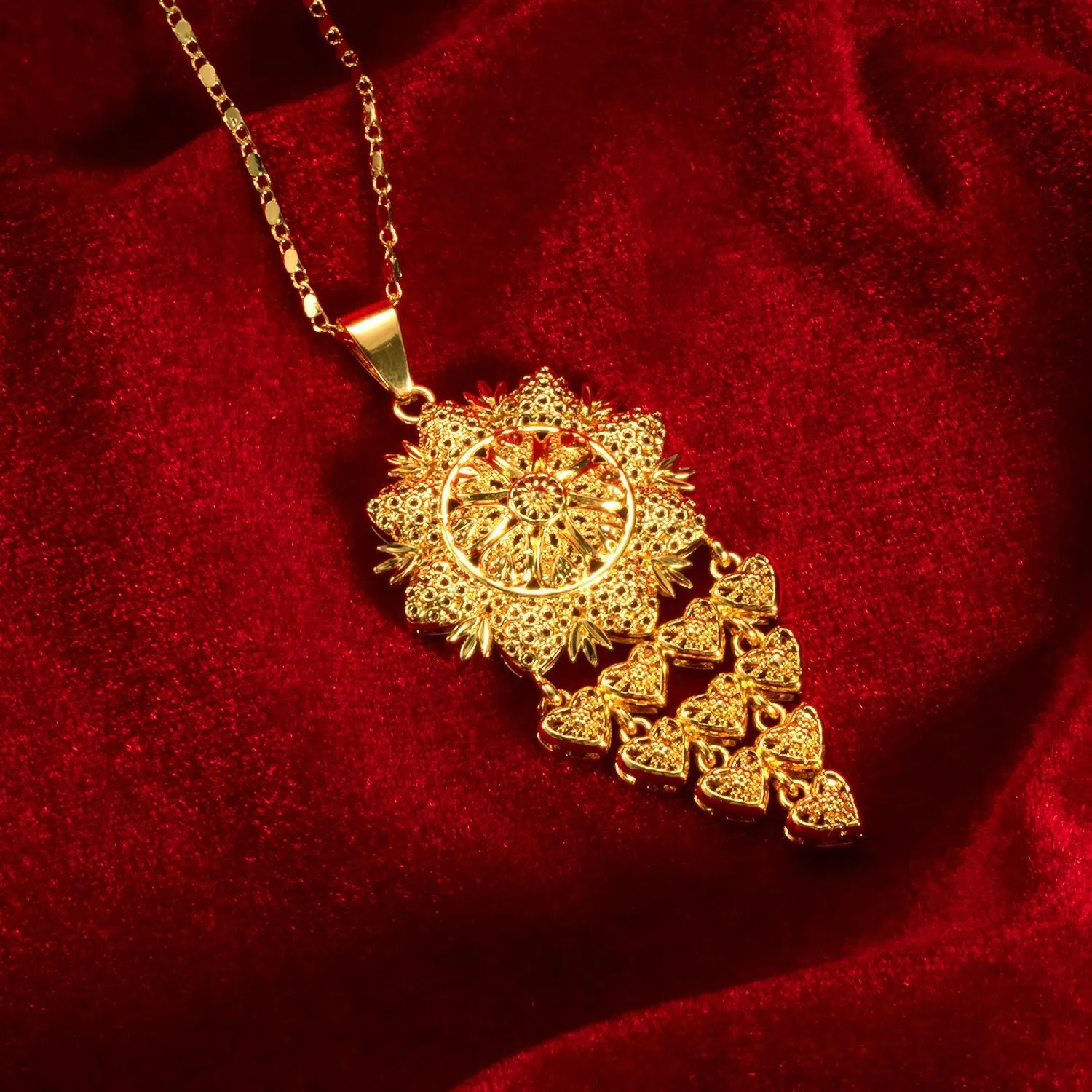 Bride's 24k gold-plated copper necklace and earrings jewelry set two-piece yellow gold tone