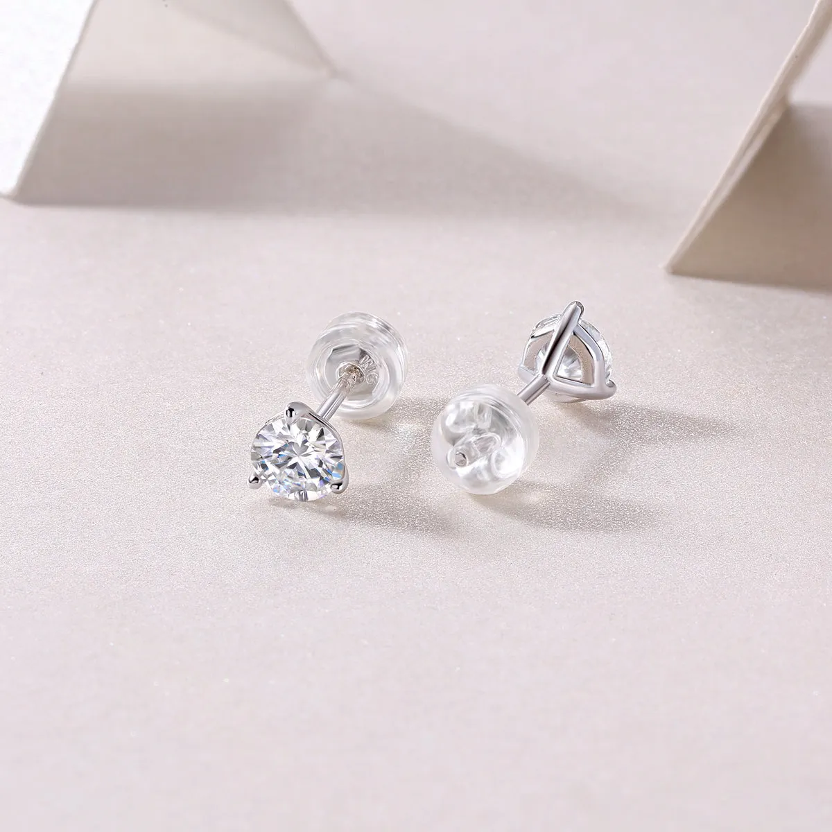 Frozen Frame 0.5-carat moissanite stud earrings in S925 silver platinum-plated gold colour gift box