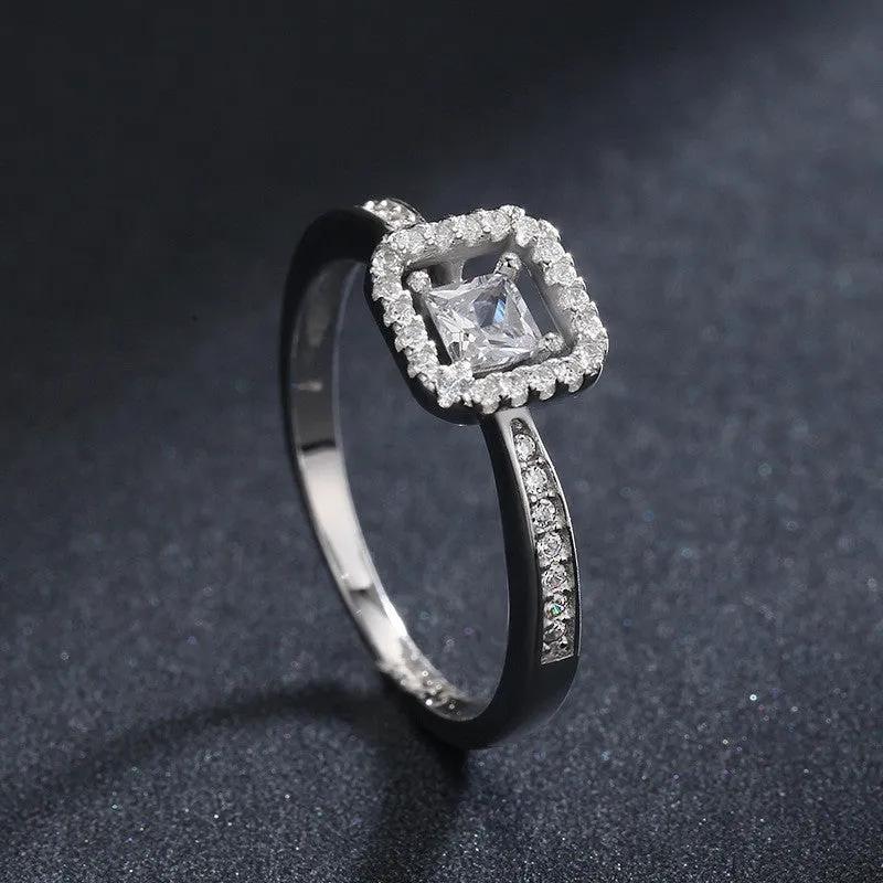 925 sterling silver square hollow ring with synthetic zirconia gem in silver colour, available in sizes 5 to 9