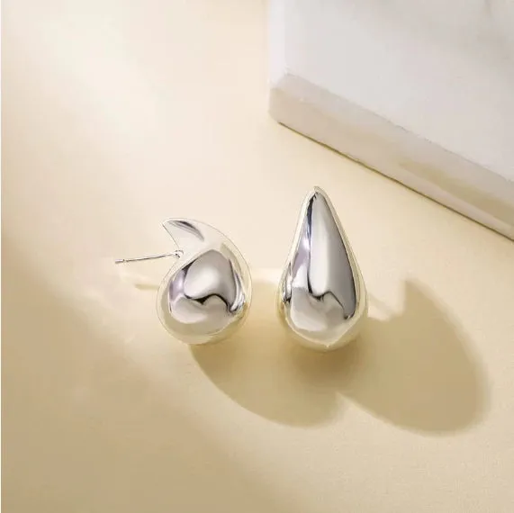 Gold copper earrings in retro geometric water drop shape size 4.3x2.4cm with 24K plating