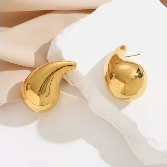 Gold copper earrings in retro geometric water drop shape size 4.3x2.4cm with 24K plating