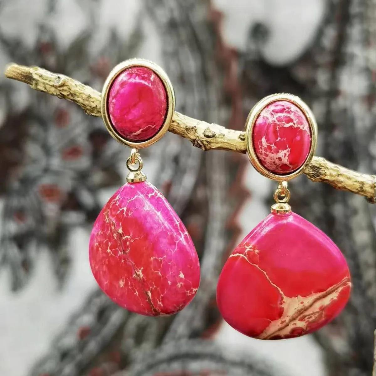 Natural emperor stone drop-shaped earrings ancient style colour option A