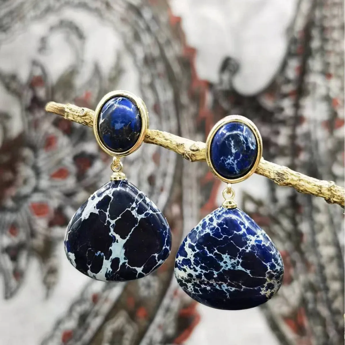 Natural emperor stone drop-shaped earrings ancient style colour option A