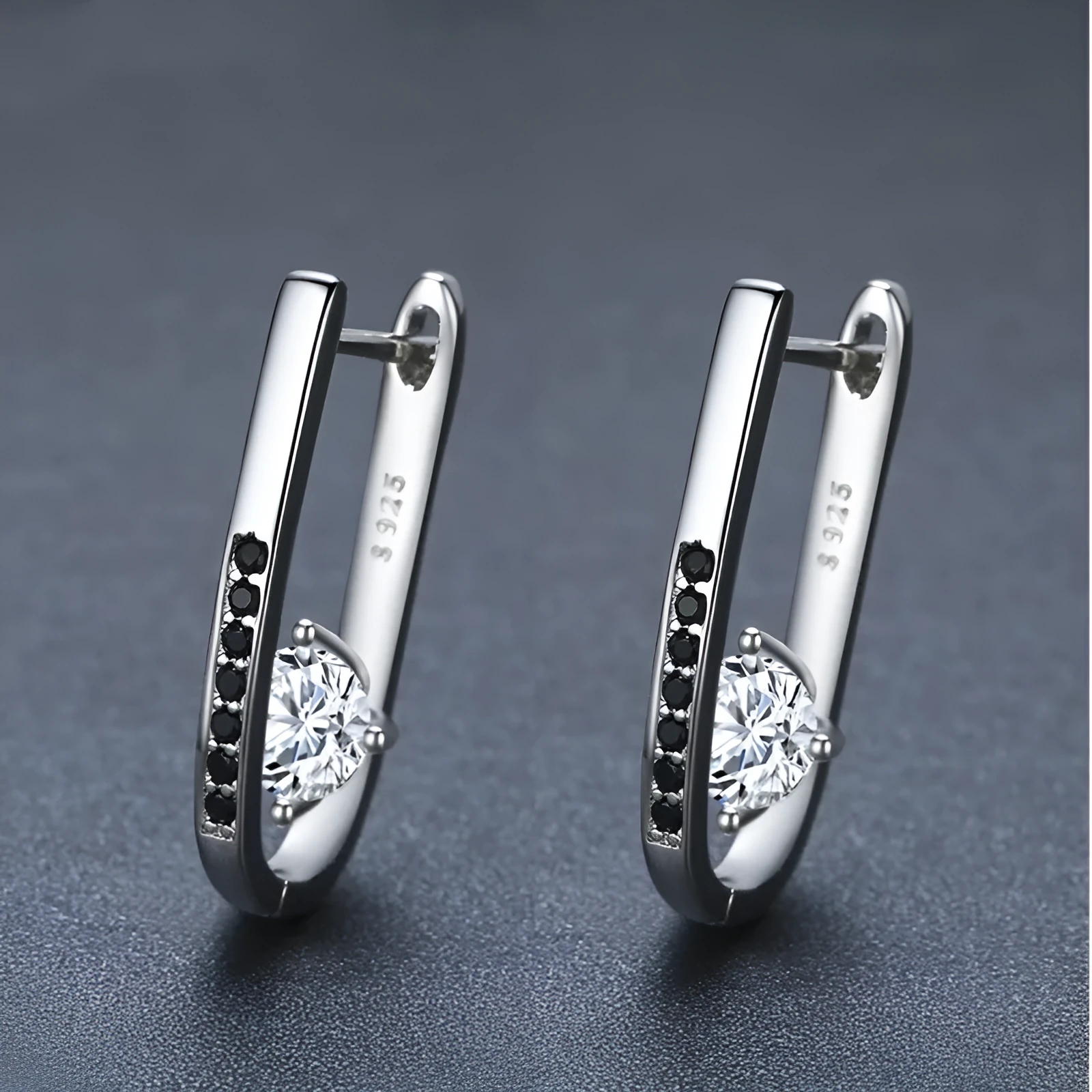 Black copper U-shaped ellipse earrings for women simple natural style design