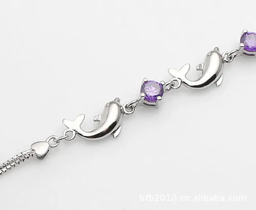 925 sterling silver heart-shaped bracelet with inlaid diamond style, available in purple and white on wrist