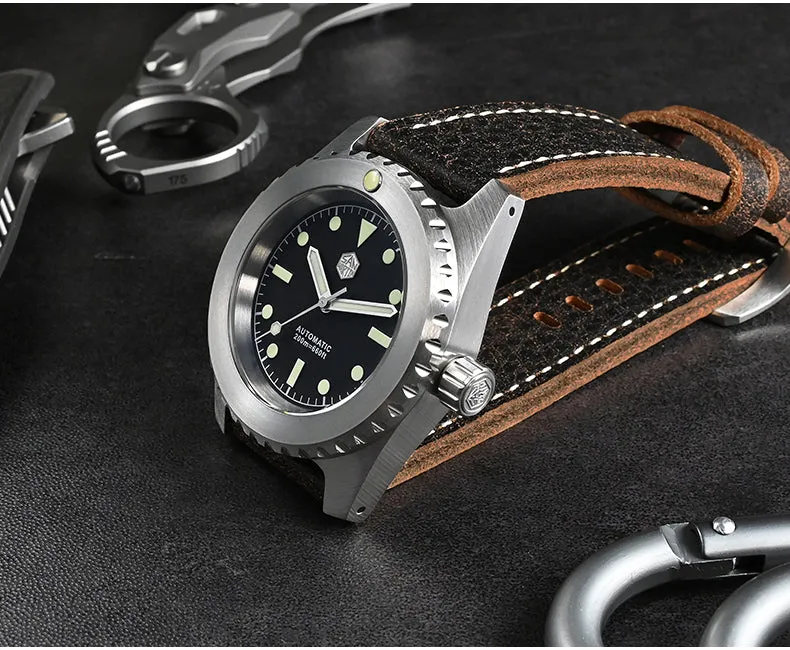 Men's 316L stainless steel diving automatic mechanical watch 41mm matte black dial green C3 luminous hour markers sapphire crystal cowhide strap