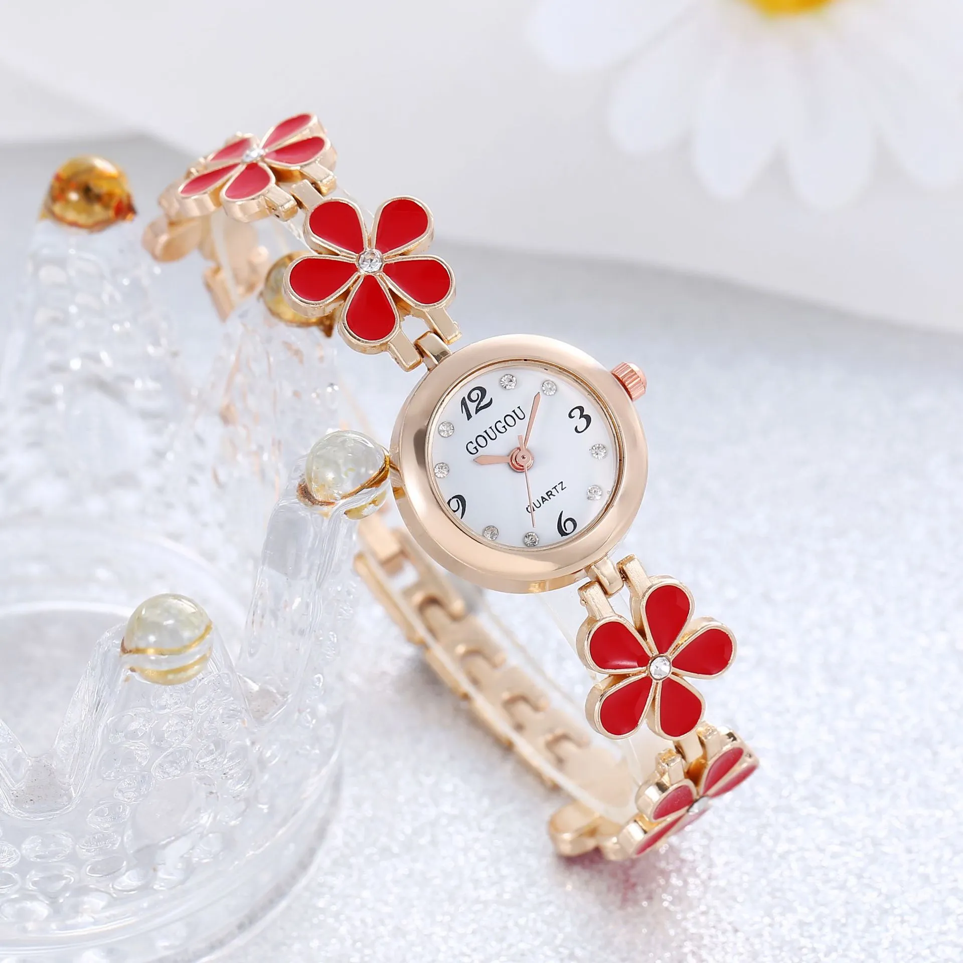 Ladies petal patterned quartz watch with alloy case and matching bracelet in white colour option