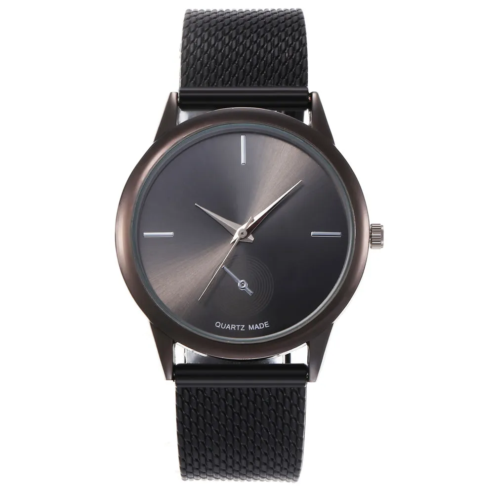 Women's creative plastic mesh quartz watch with round alloy case and pin buckle, available in four colours