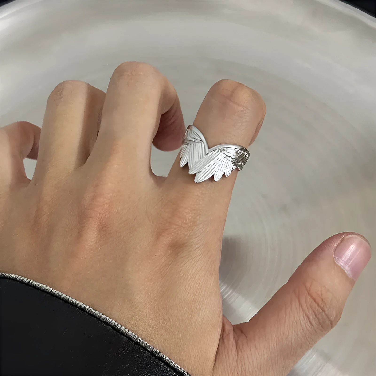 Retro cross alloy vintage ring with niche hip-hop style design on index finger