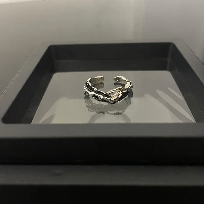 Retro cross alloy vintage ring with niche hip-hop style design on index finger