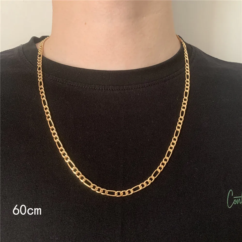 Men's simple electroplated alloy necklace in gold on a grey background
