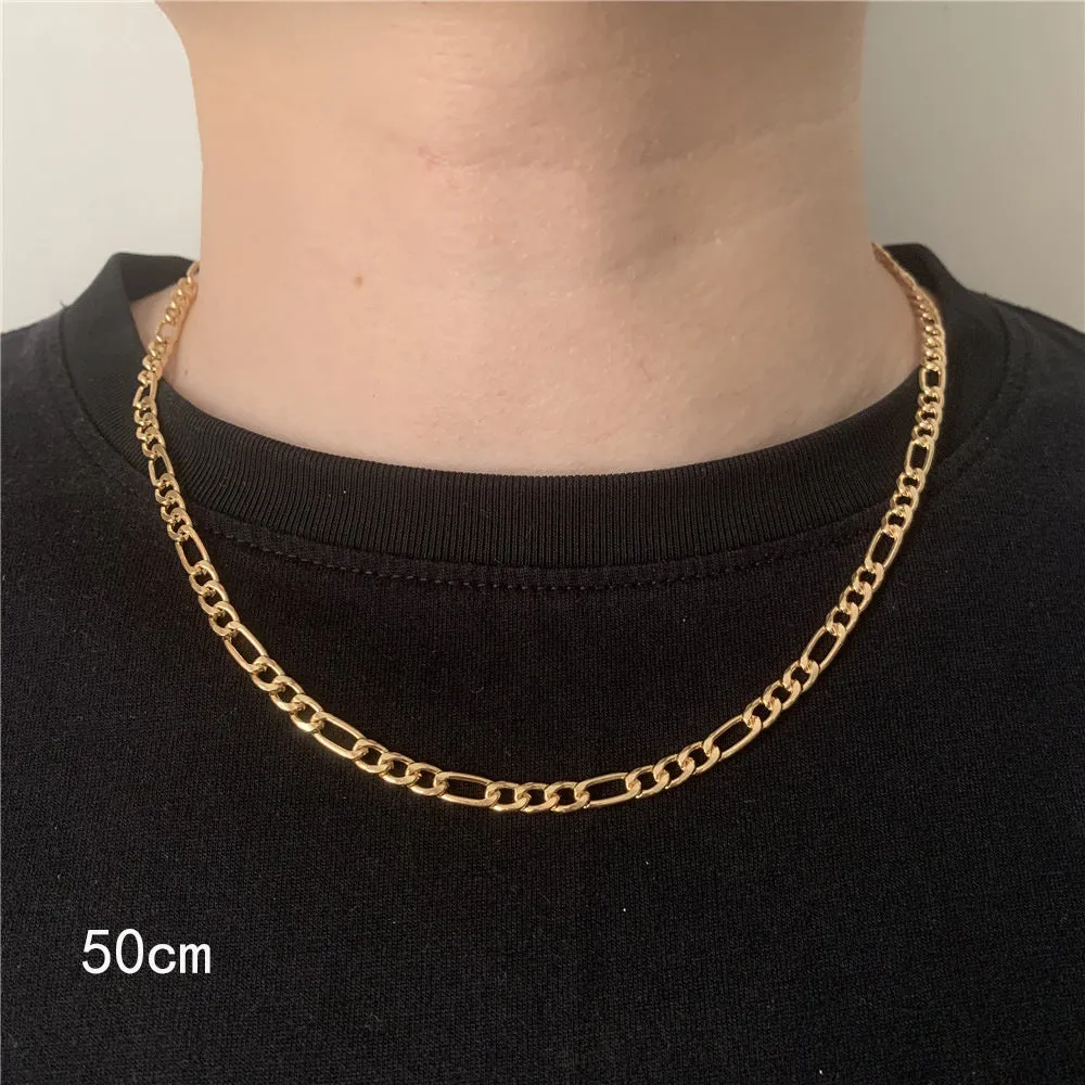 Men's simple electroplated alloy necklace in gold on a grey background