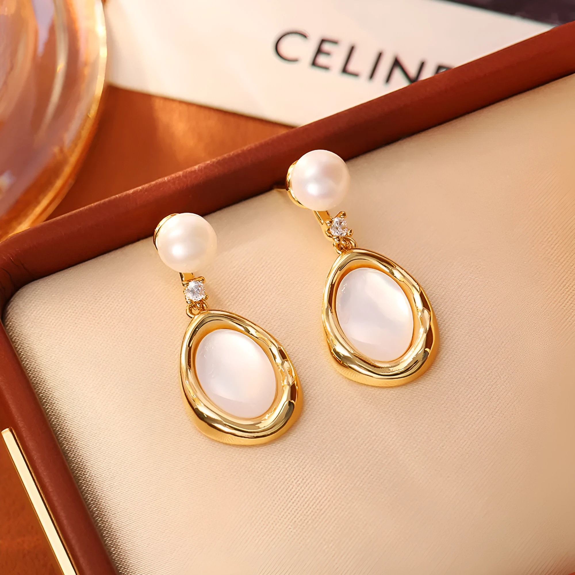 Geometric ellipse gold plated copper ear studs for women, simple ins style earrings