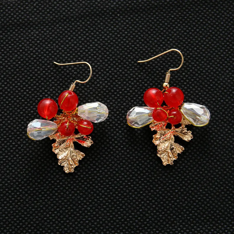 Costume jewelry set with wedding bride headdress and hair ornaments in metal alloy, faux pearls, and rhinestones