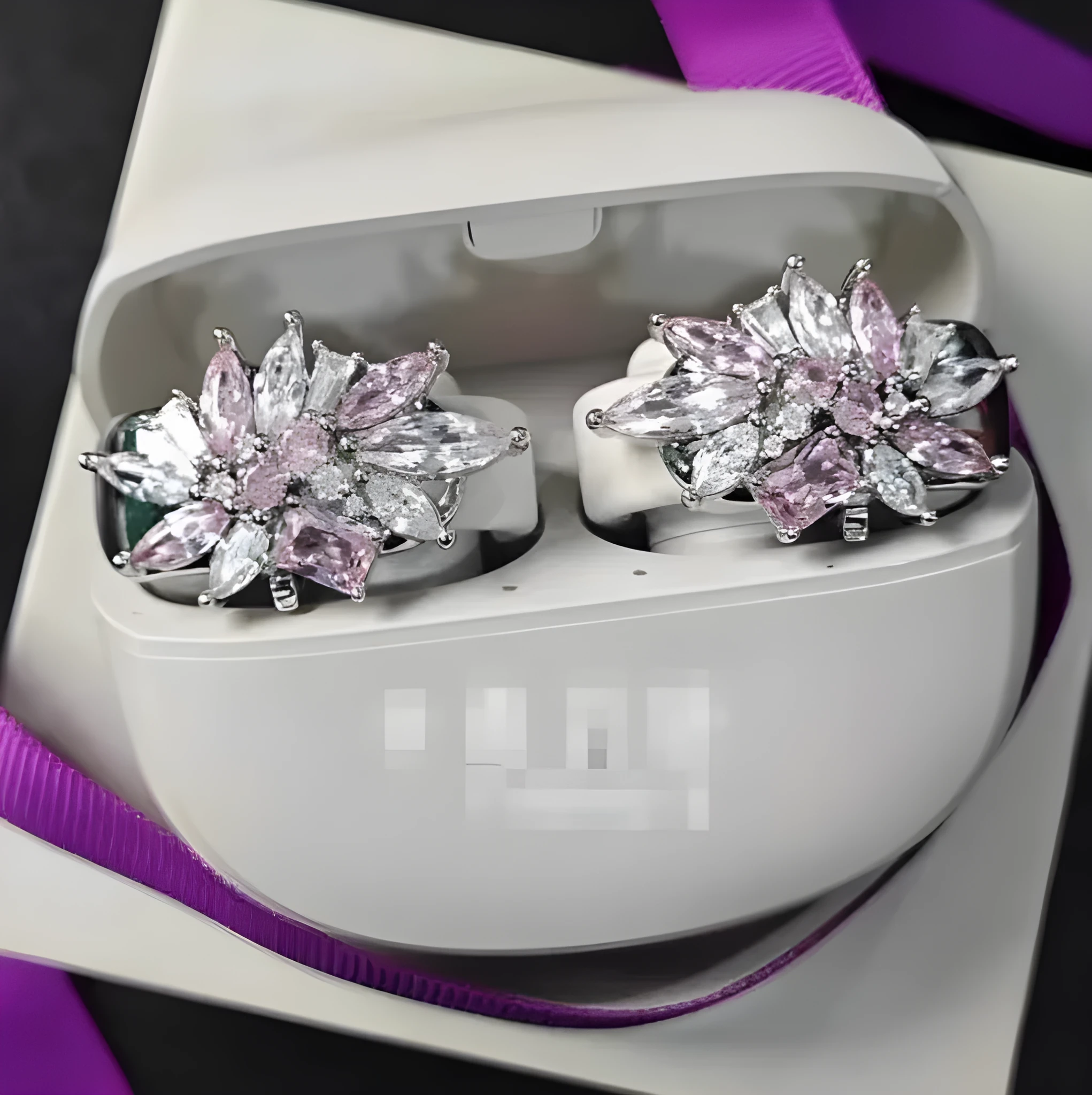 Electroplated silver plate earphone clip with zircon accents for cable management in diamond rhombus shape