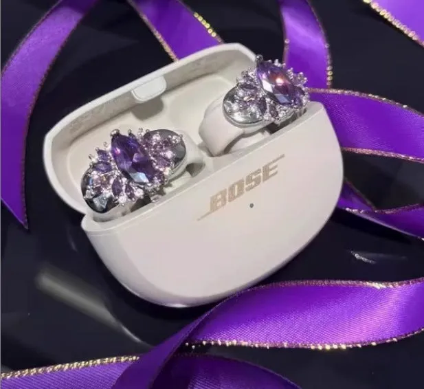 Electroplated silver plate earphone clip with zircon accents for cable management in diamond rhombus shape