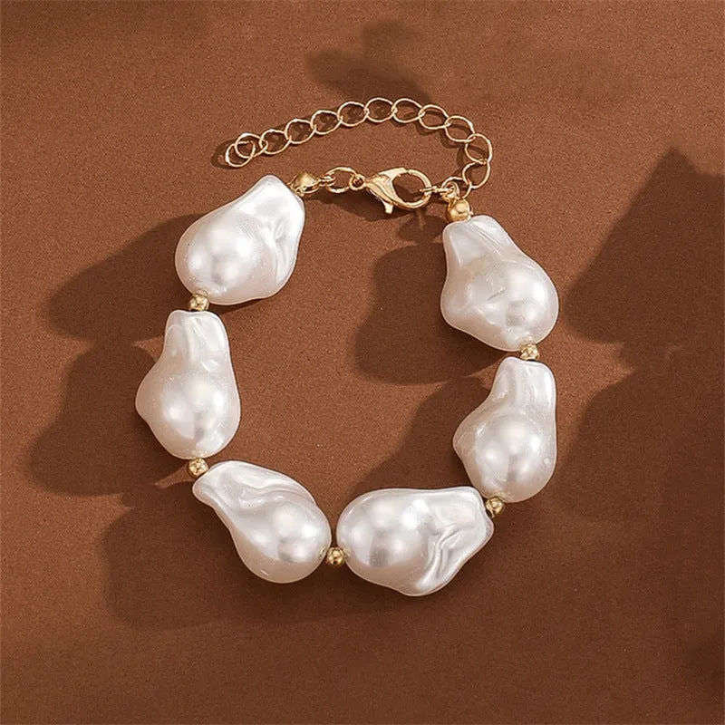Baroque fashion irregular imitation pearl collarbone chain set with teardrop shapes