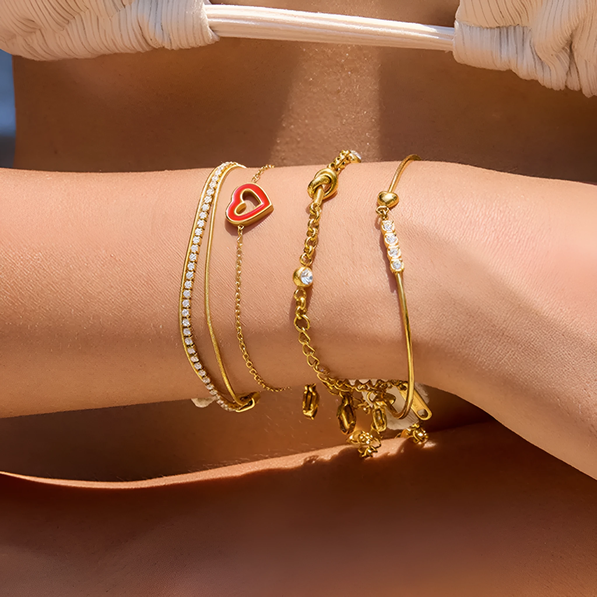 Stainless steel geometric drip oil love bracelet for women electroplated finish