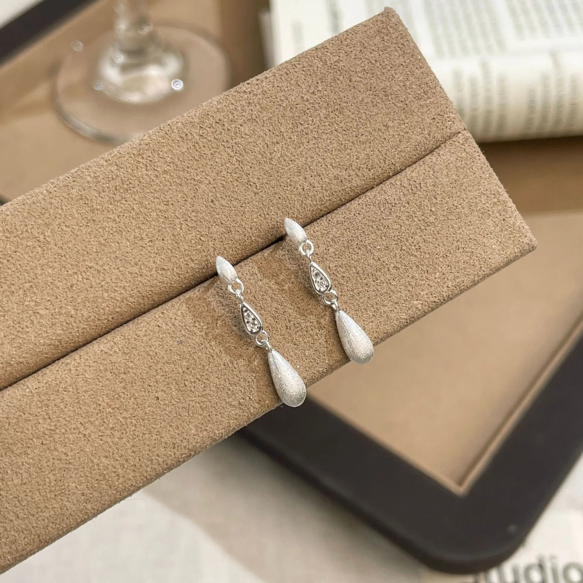 Pure silver brushed drop tassel earrings for women with electroplating finish, plain silver colour