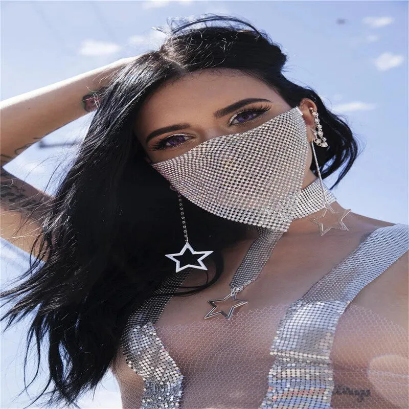 Unisex rhinestone metal necklace in non-mainstream style, available in multiple colours.