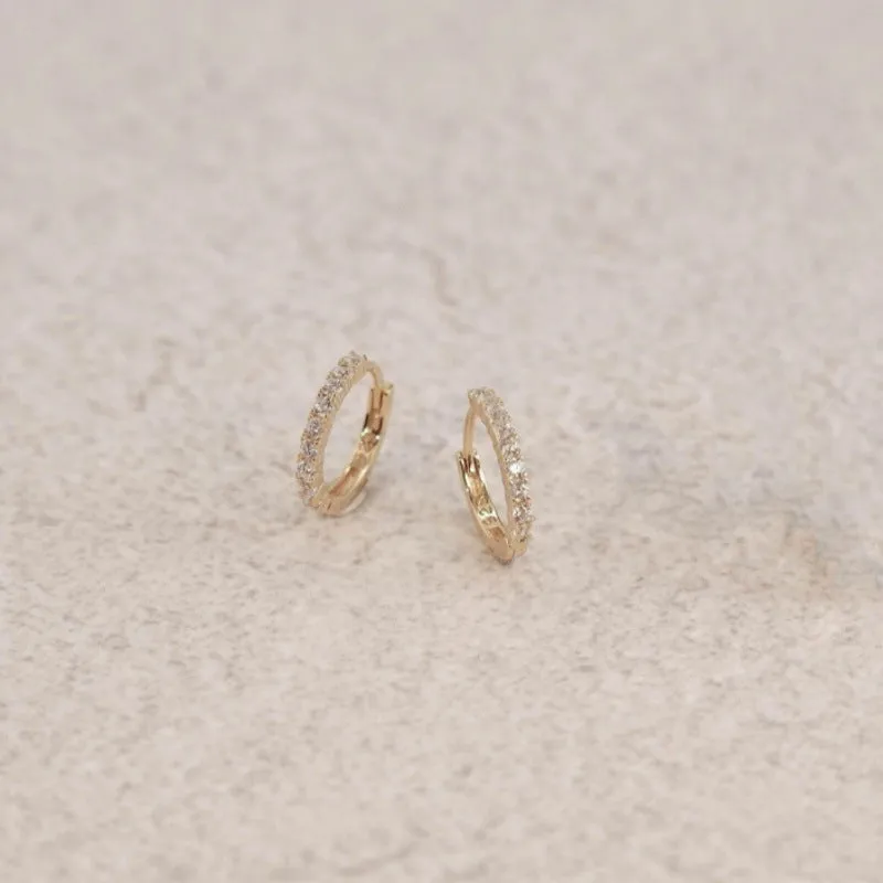 925 silver diamond-embedded geometric round ear ring for women in gold and white gold colour
