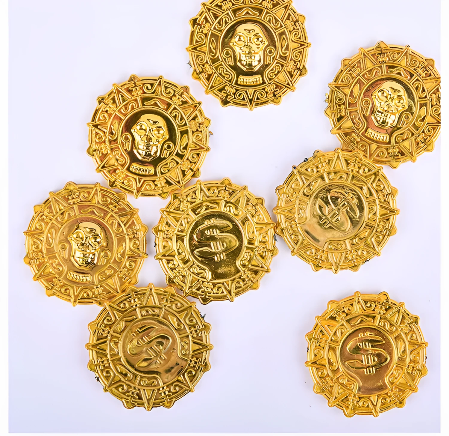 Plastic pirate gold coin toy with pointed edges for Halloween dress up