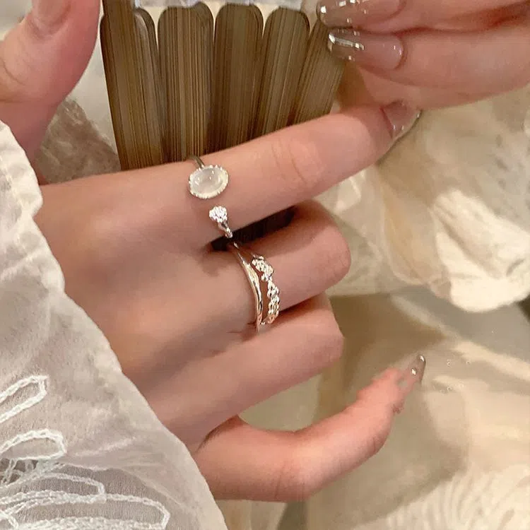 Moonstone texture ring for women, two-piece set, oval geometric shape, alloy plating, live edge style