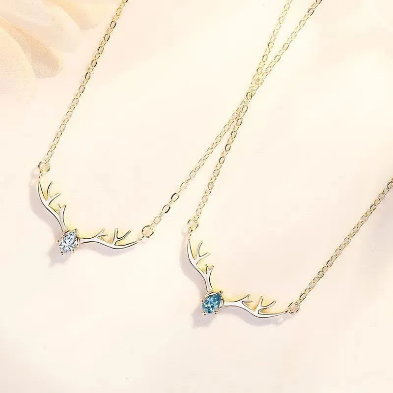Women's copper deer pendant necklace with blue stone option on O-link chain, light luxury Korean style
