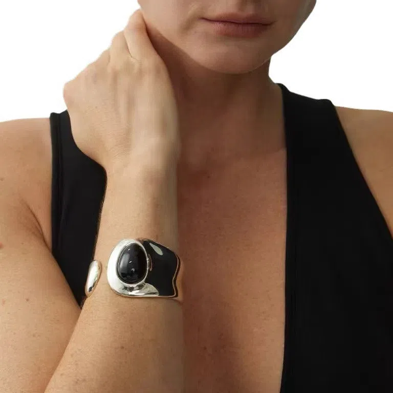 Copper geometric open mouth bracelet with ellipse shape and electroplated finish for women