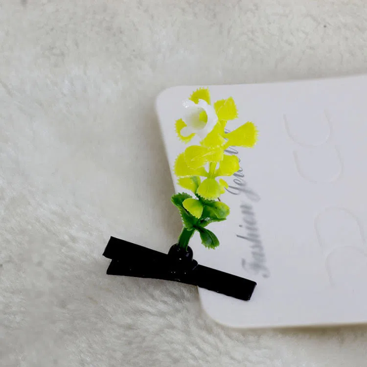 Plastic grass bean sprout hairpin with cute flower barrettes for children, handmade floral hair accessory