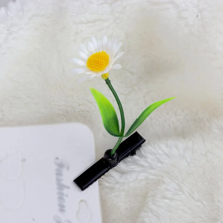 Plastic grass bean sprout hairpin with cute flower barrettes for children, handmade floral hair accessory