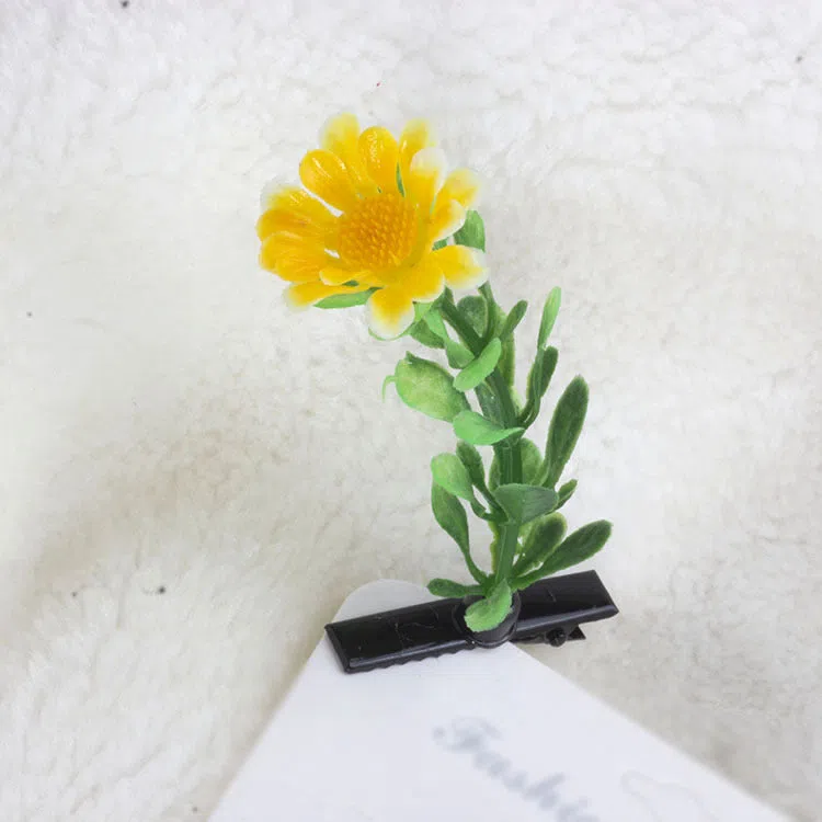 Plastic grass bean sprout hairpin with cute flower barrettes for children, handmade floral hair accessory