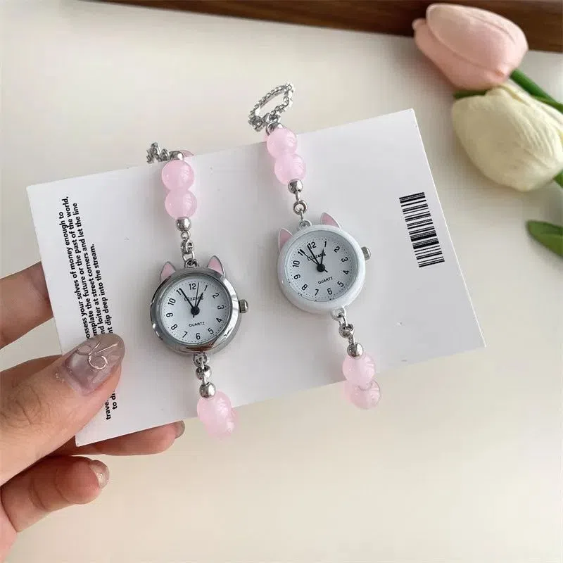 Women's chain watch with cat ear frame in silver, 8mm thickness, casual style