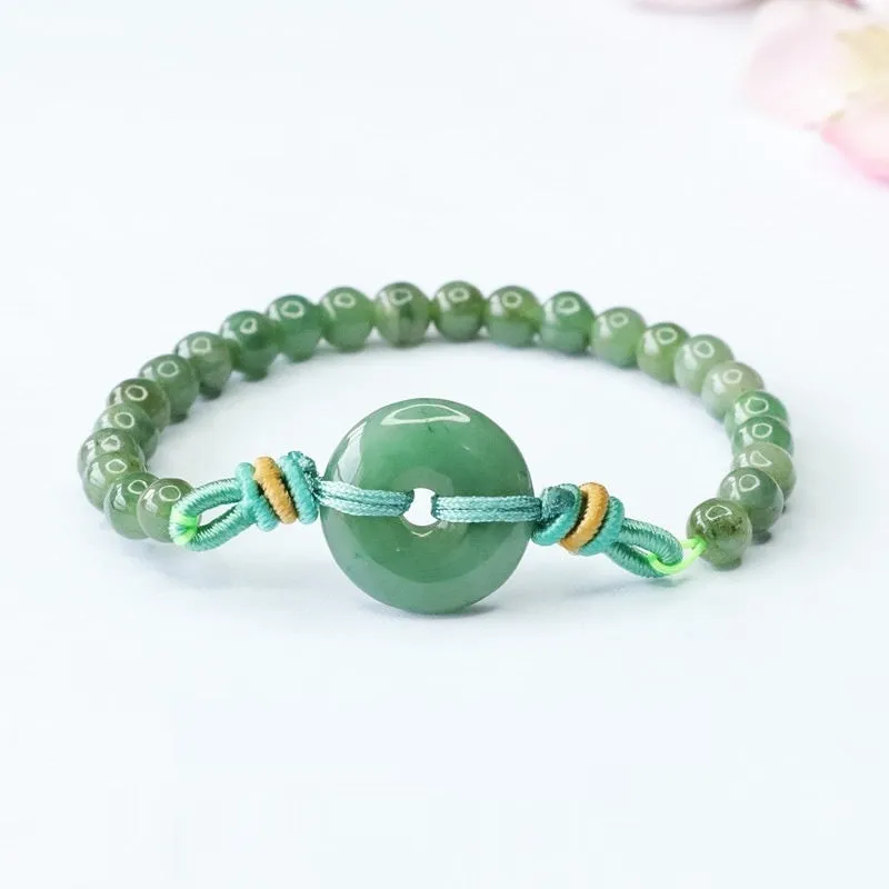 Natural emerald oil green jade safety buckle bracelet with star pattern measuring 6mm width