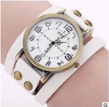 CCQ vintage women's leather bracelet watch with 35mm alloy case and adjustable band