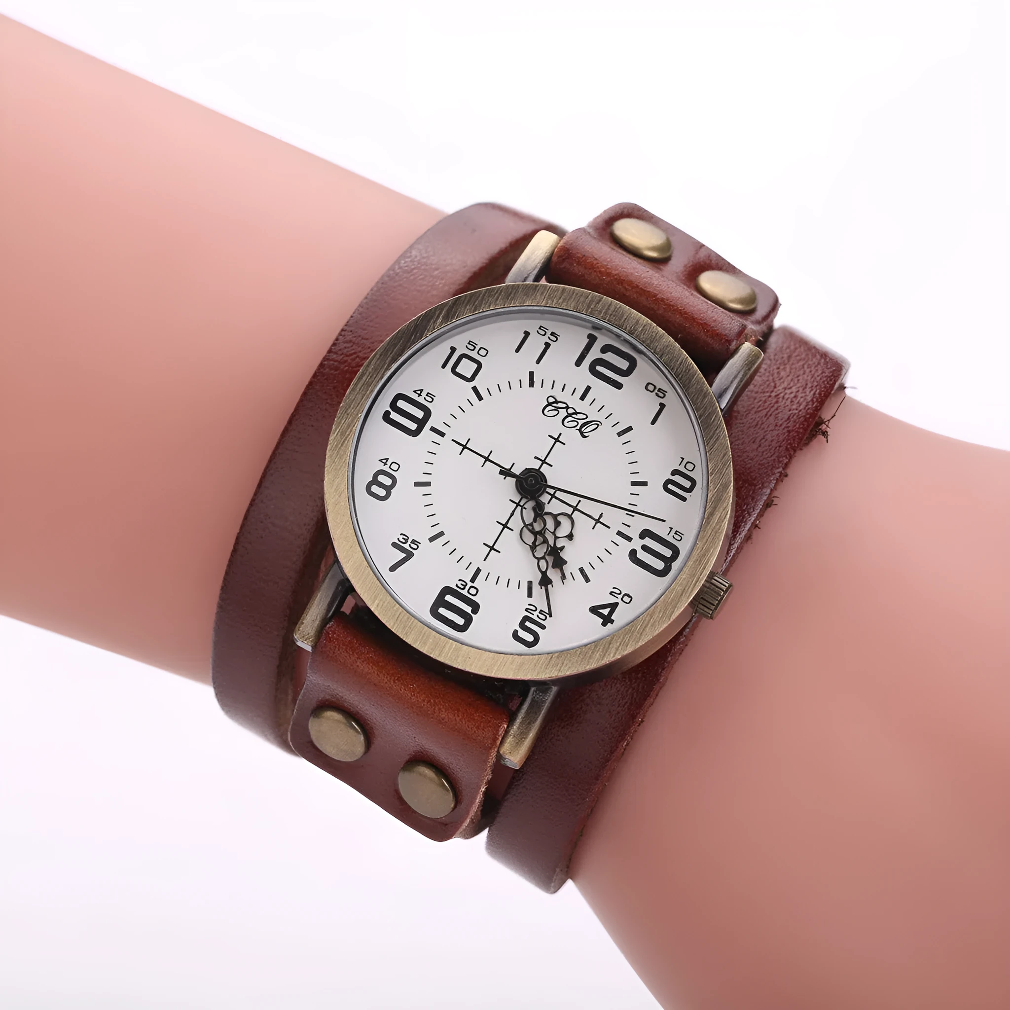 CCQ vintage women's leather bracelet watch with 35mm alloy case and adjustable band