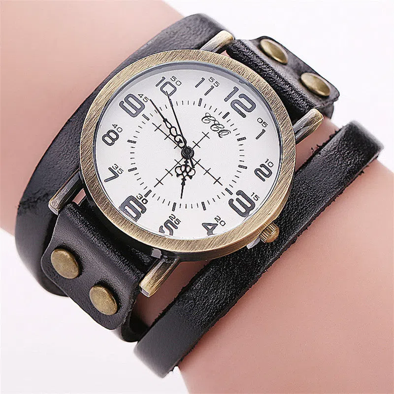 CCQ vintage women's leather bracelet watch with 35mm alloy case and adjustable band
