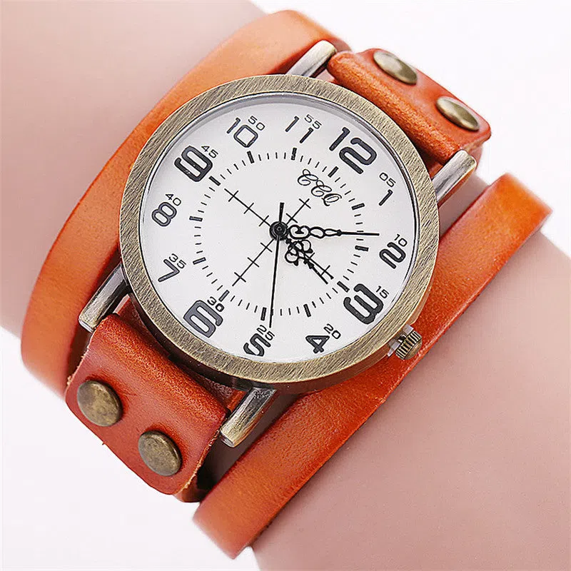 CCQ vintage women's leather bracelet watch with 35mm alloy case and adjustable band