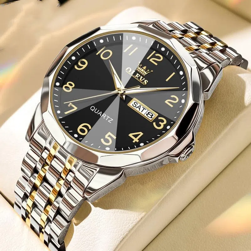 Men's digital calendar quartz watch with round dial, luminous hands, and stainless steel bottom