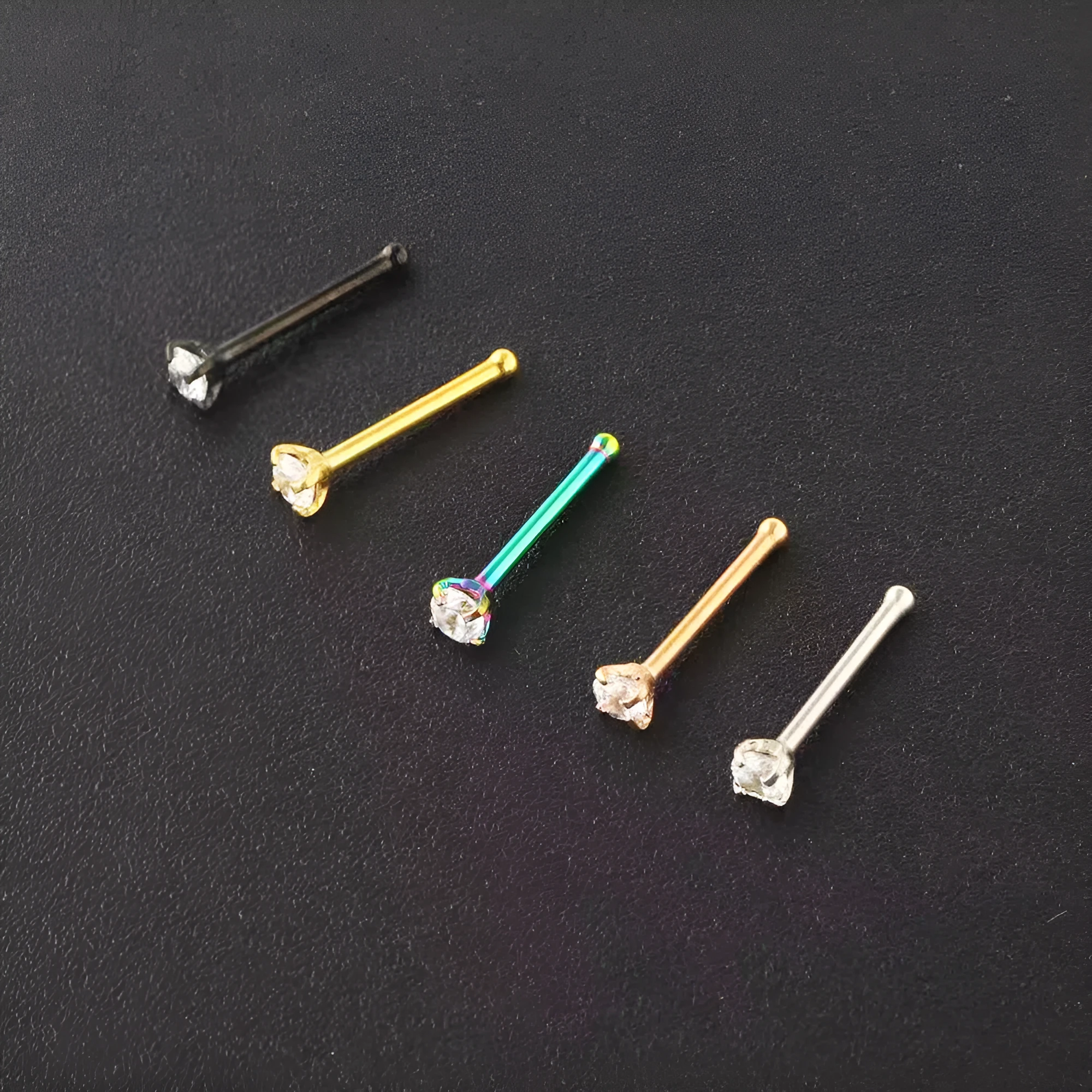 Geometric round zircon nose stud with four-claw setting stainless steel straight rod unisex