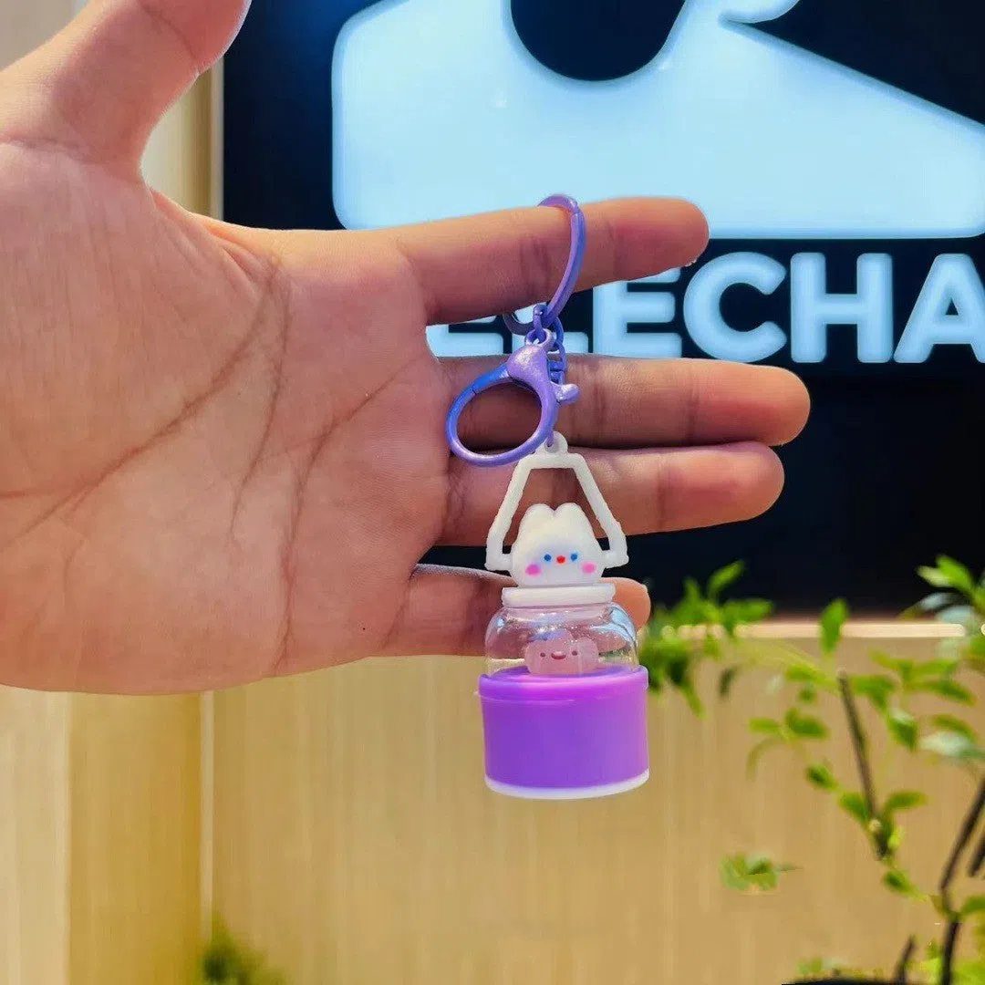Camping small night lamp keychain pendant silicone in pink colour