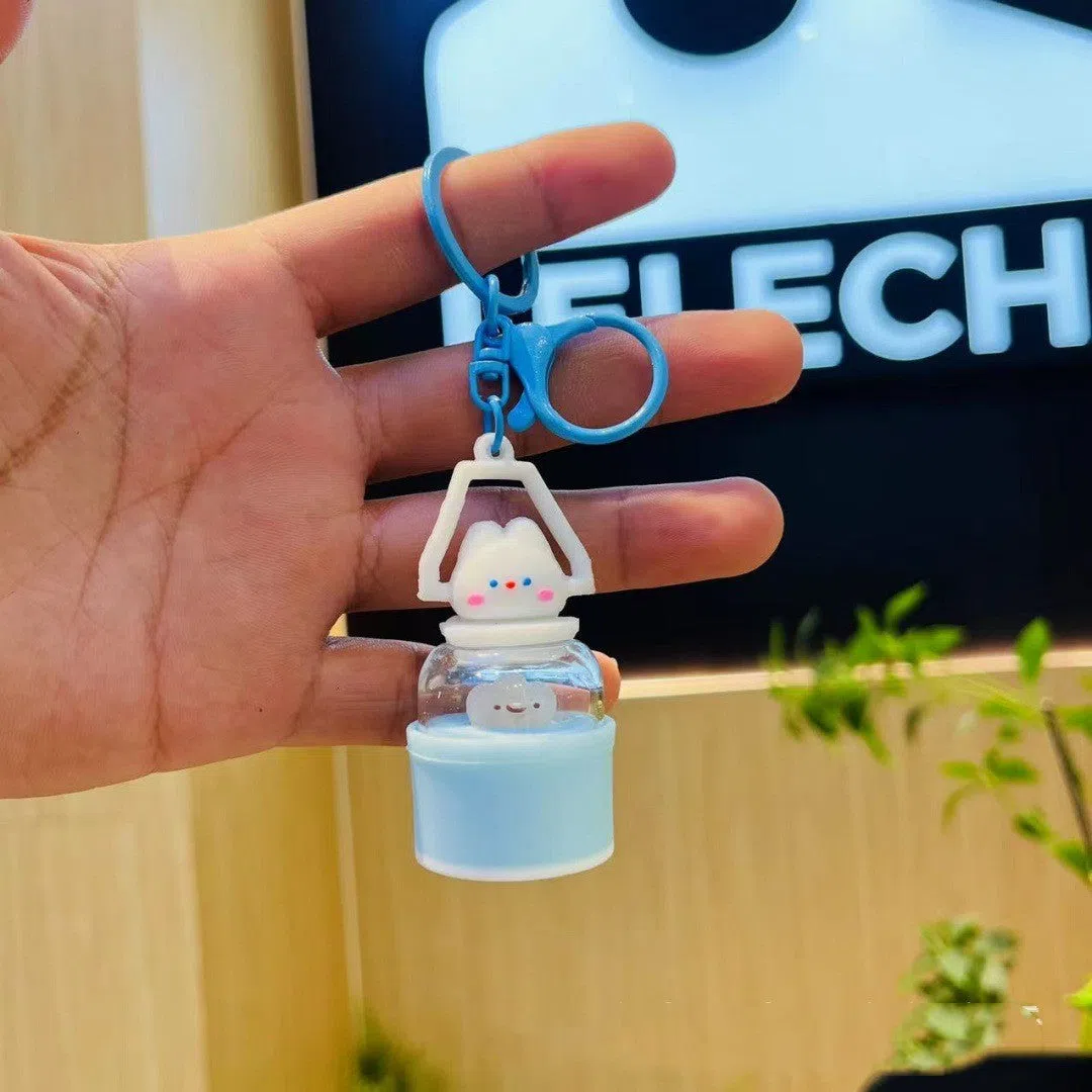 Camping small night lamp keychain pendant silicone in pink colour