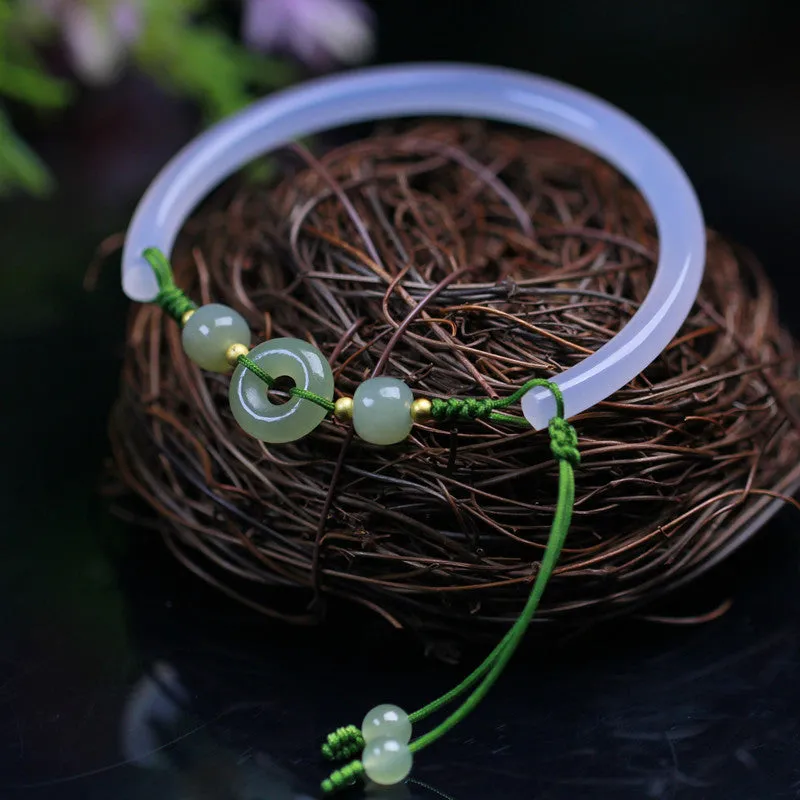 Hand-woven white agate half bracelet with 6mm beads and peace buckle closure