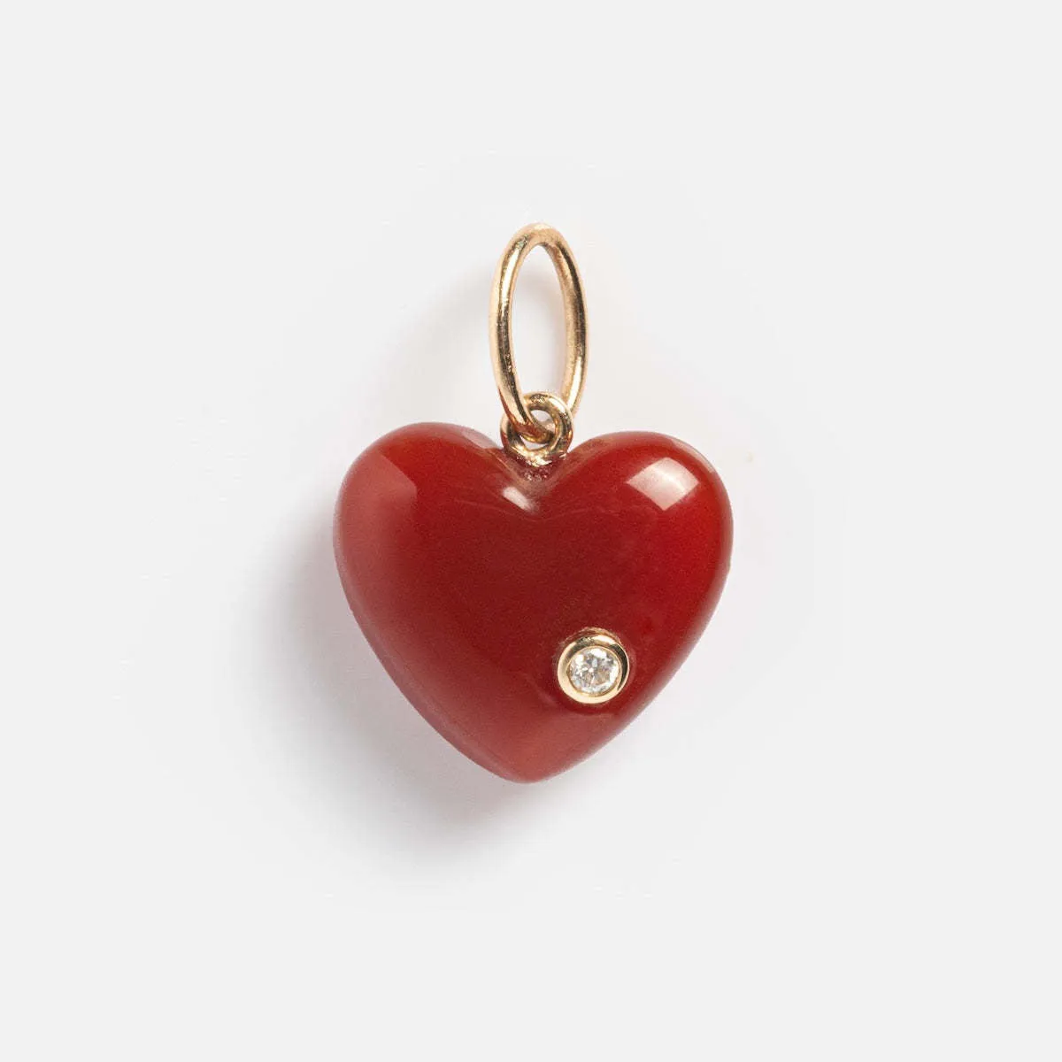 Geometric natural stone crystal pendant on an O-shaped chain necklace