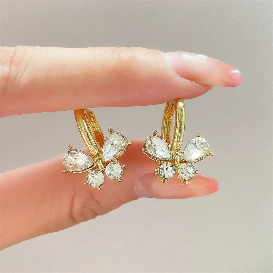 Women's retro C-shaped earrings with inlaid zirconium stones in gold colour