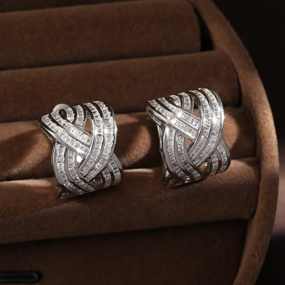 Women's retro C-shaped earrings with inlaid zirconium stones in gold colour