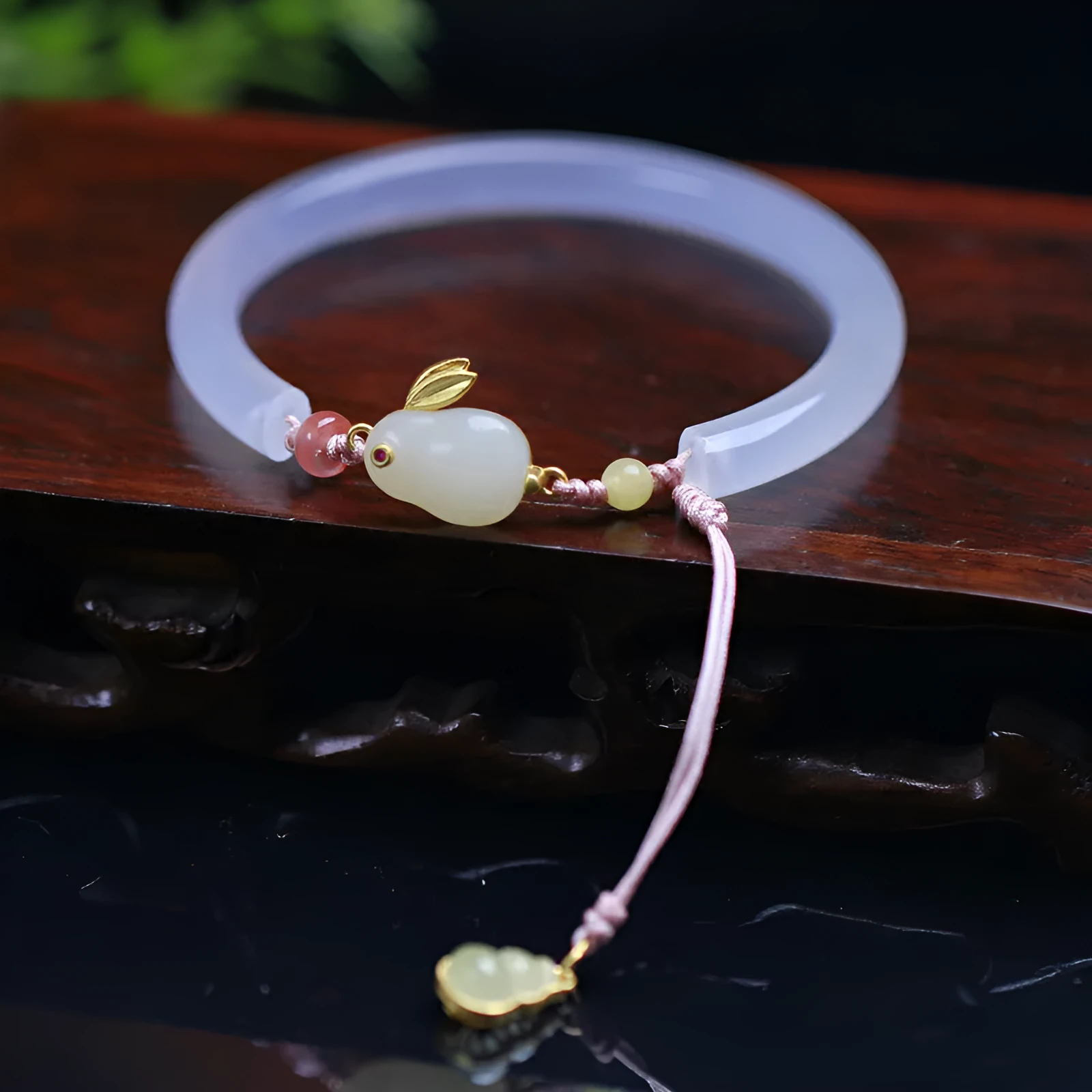 Natural white agate bracelet with S925 silver setting and Ruyi element, handmade
