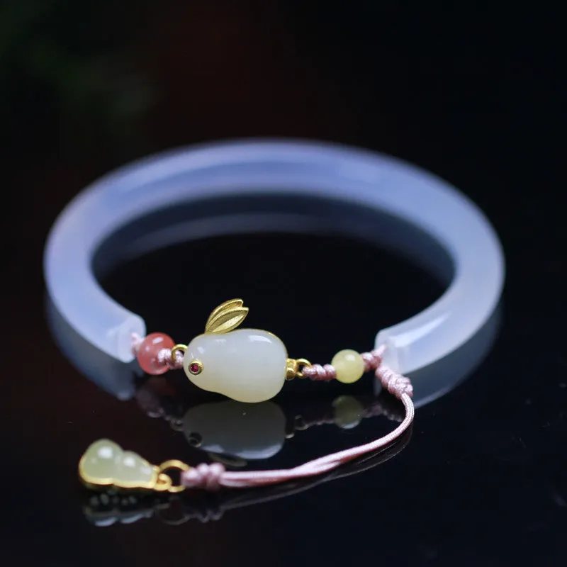 Natural white agate bracelet with S925 silver setting and Ruyi element, handmade