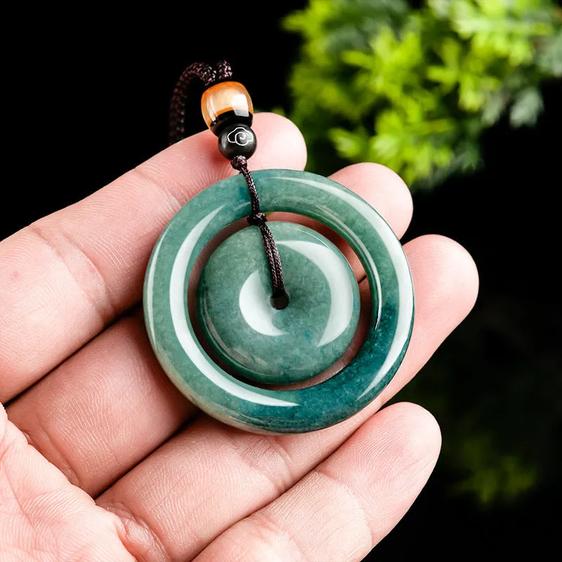 Emerald green carved jade pendant on necklace 21g